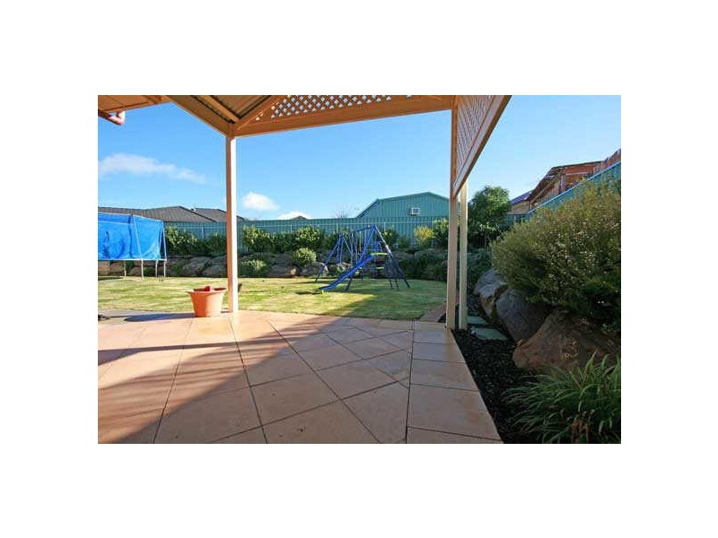 8 EAGLE COURT, Hewett SA 5118