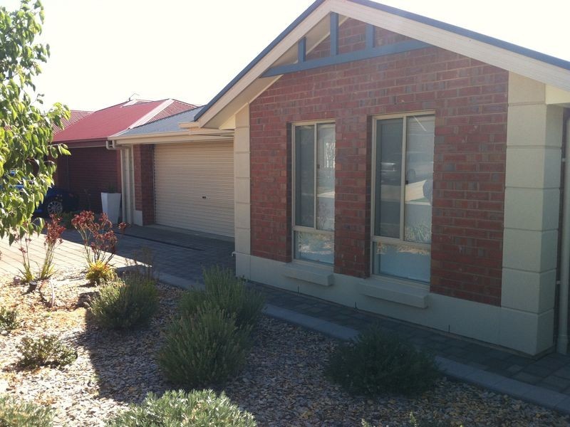 8 Garrad Street, Blakeview SA 5114