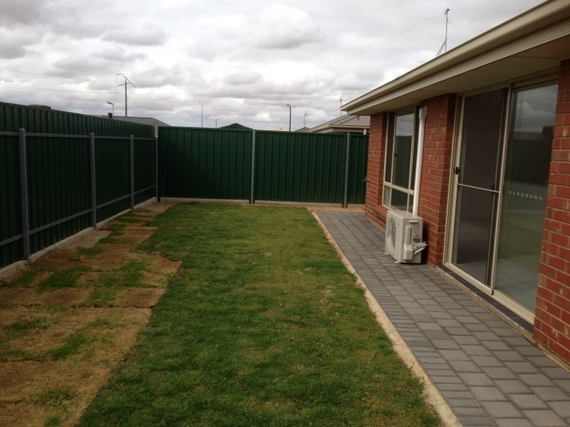 8 Garrad Street, Blakeview SA 5114