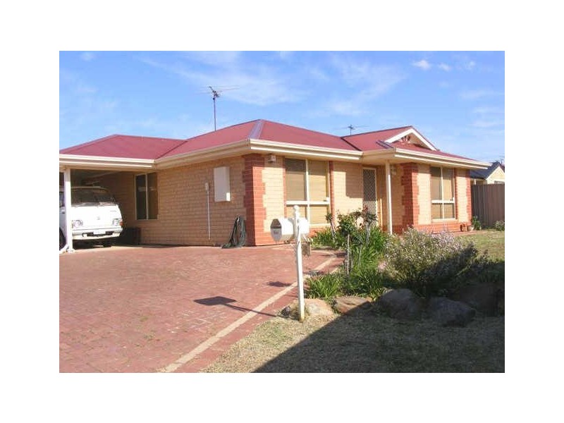 5 MCEGAN COURT, Evanston Park SA 5116