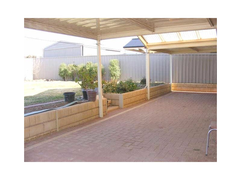 5 MCEGAN COURT, Evanston Park SA 5116