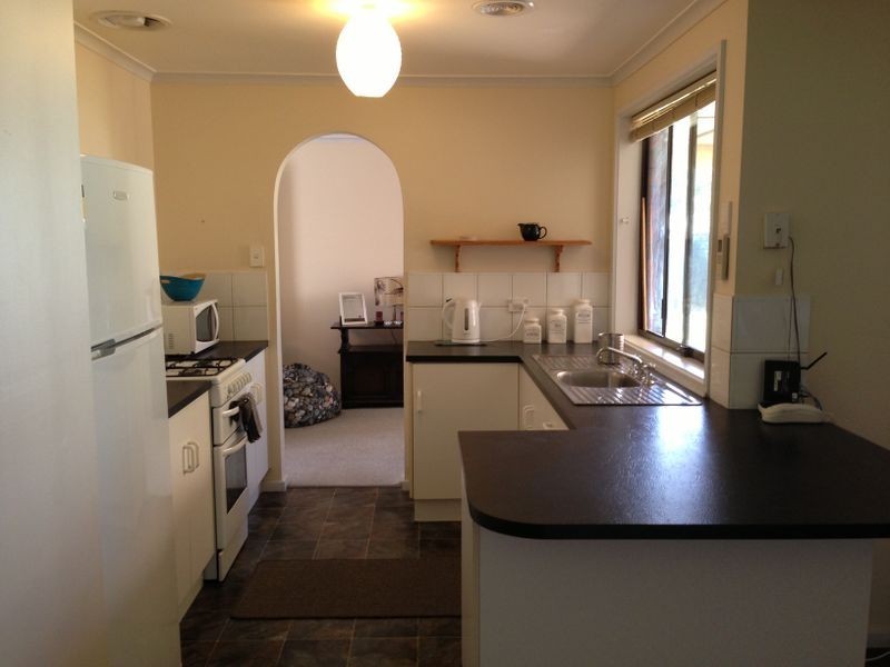 5 Parham Court, Evanston Park SA 5116