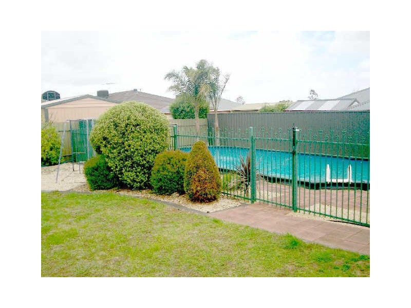 35 WHINNEN STREET, Evanston Park SA 5116