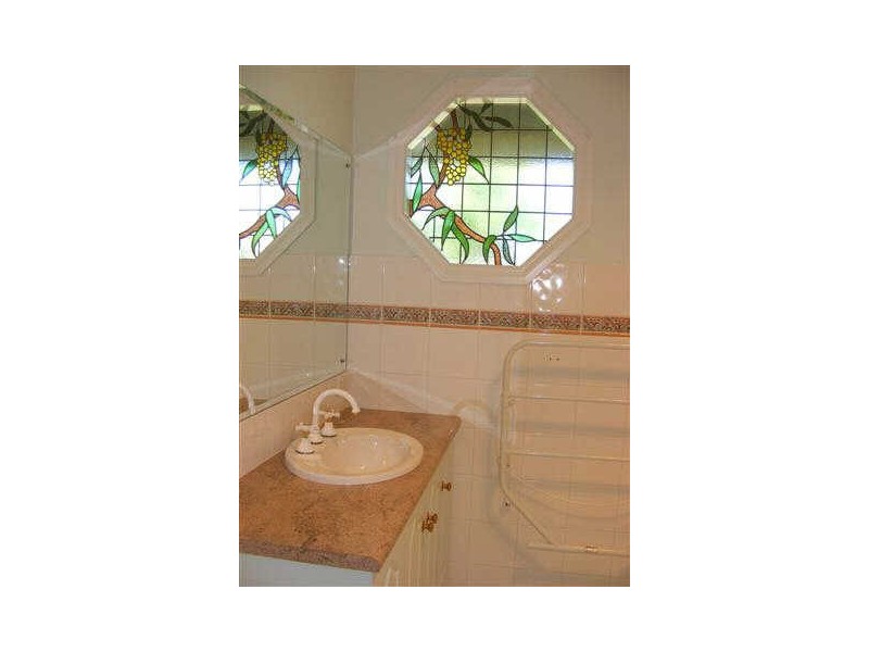 12 KINGFISHER DRIVE, Hewett SA 5118