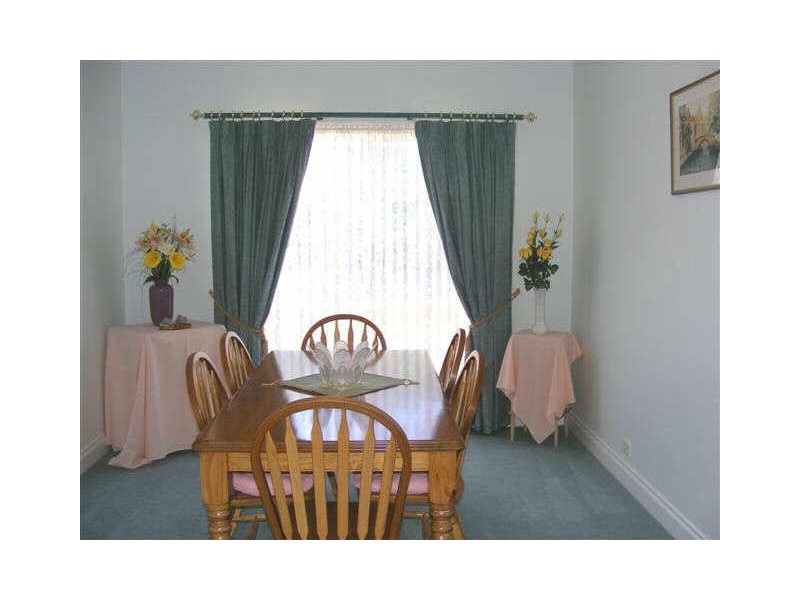 12 KINGFISHER DRIVE, Hewett SA 5118