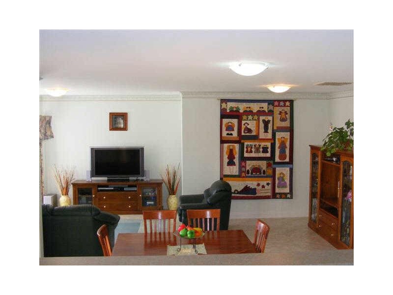 12 KINGFISHER DRIVE, Hewett SA 5118