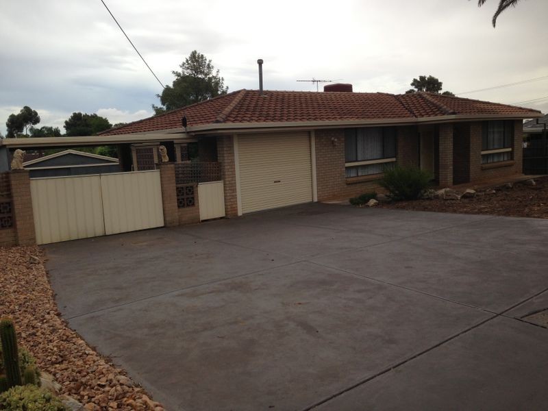 8 Urlwin Avenue, Evanston Park SA 5116