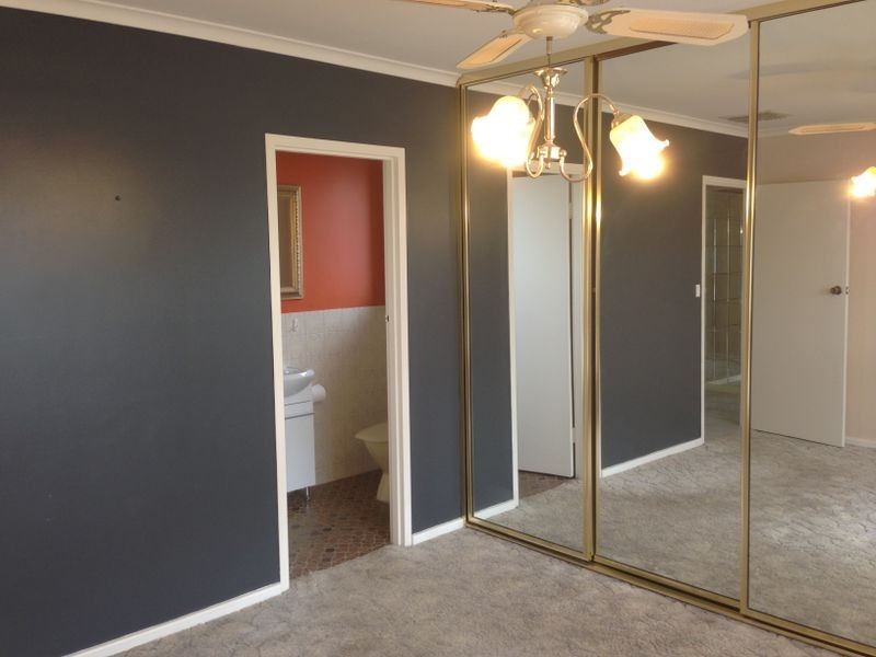 8 Urlwin Avenue, Evanston Park SA 5116