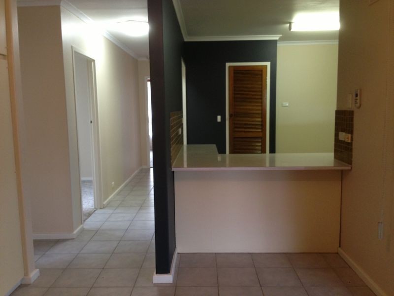 8 Urlwin Avenue, Evanston Park SA 5116