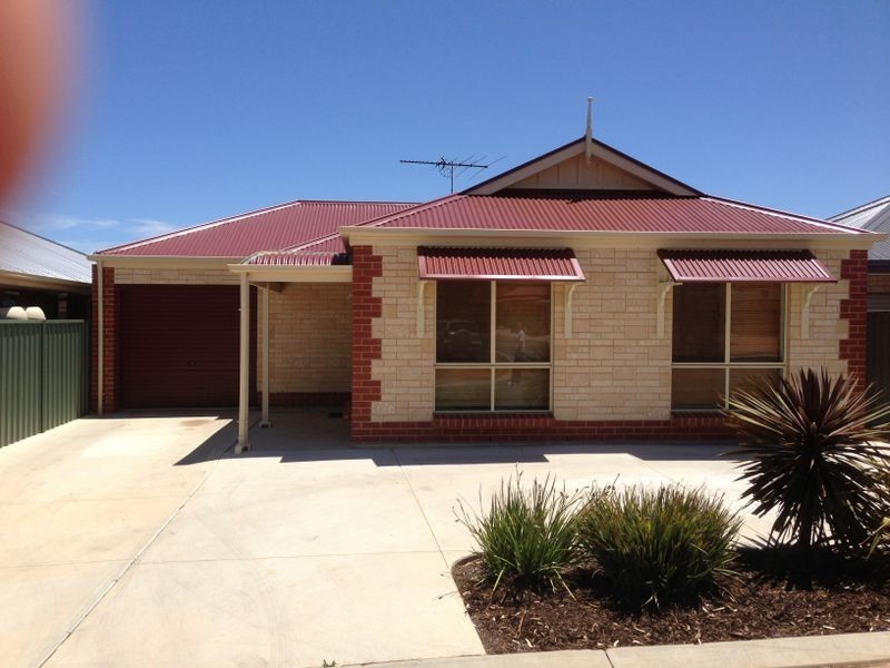 38 Trafalgar Drive, Elizabeth Park SA 5113