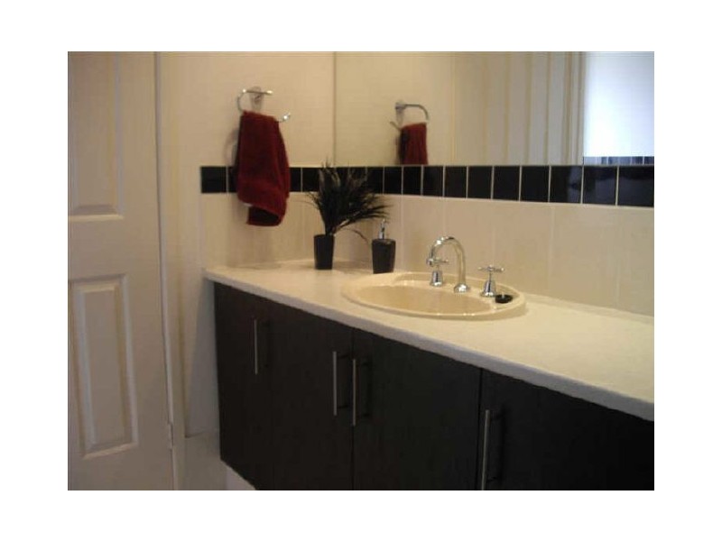 4 LAFFER AVENUE, Nuriootpa SA 5355