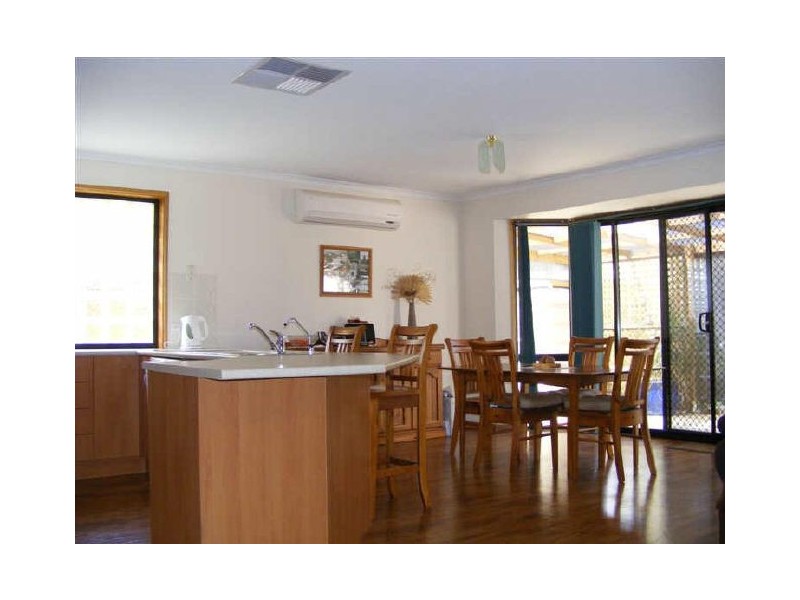 14 BORDAN COURT, Andrews Farm SA 5114