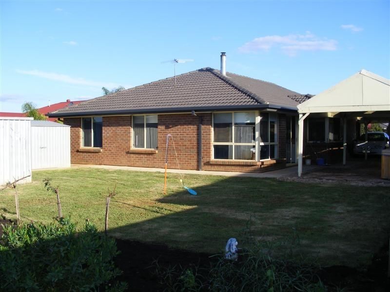 12 DAWN CLOSE, Andrews Farm SA 5114