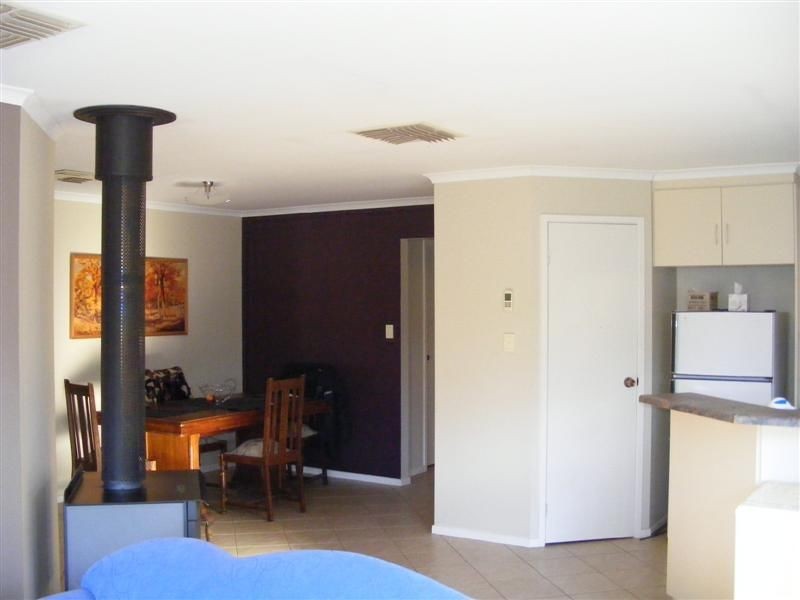 12 DAWN CLOSE, Andrews Farm SA 5114