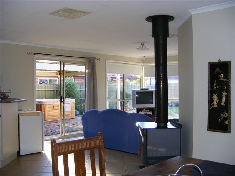 12 DAWN CLOSE, Andrews Farm SA 5114