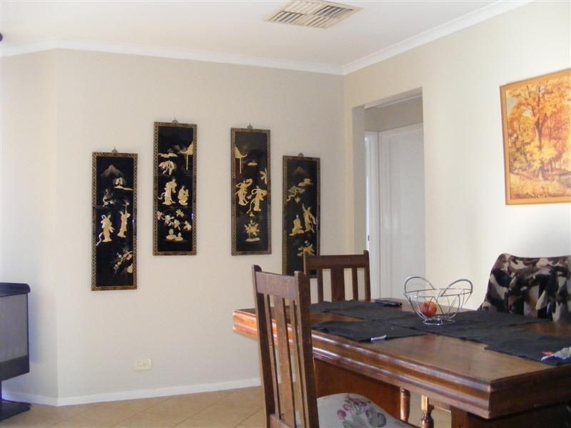 12 DAWN CLOSE, Andrews Farm SA 5114