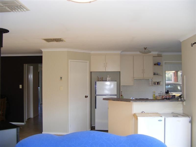 12 DAWN CLOSE, Andrews Farm SA 5114