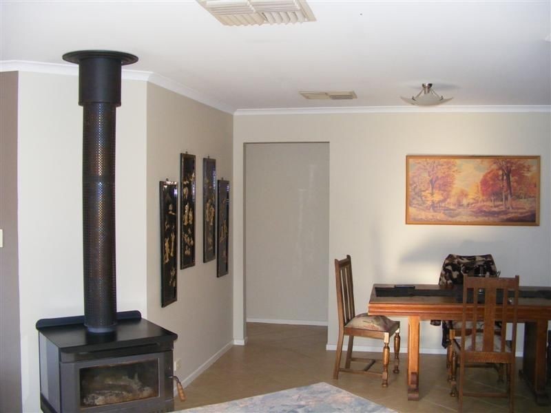 12 DAWN CLOSE, Andrews Farm SA 5114