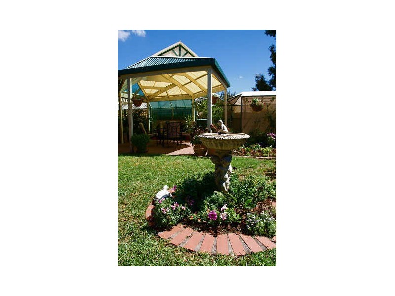 5 GLEESON GROVE, Evanston Park SA 5116