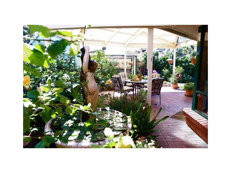 5 GLEESON GROVE, Evanston Park SA 5116