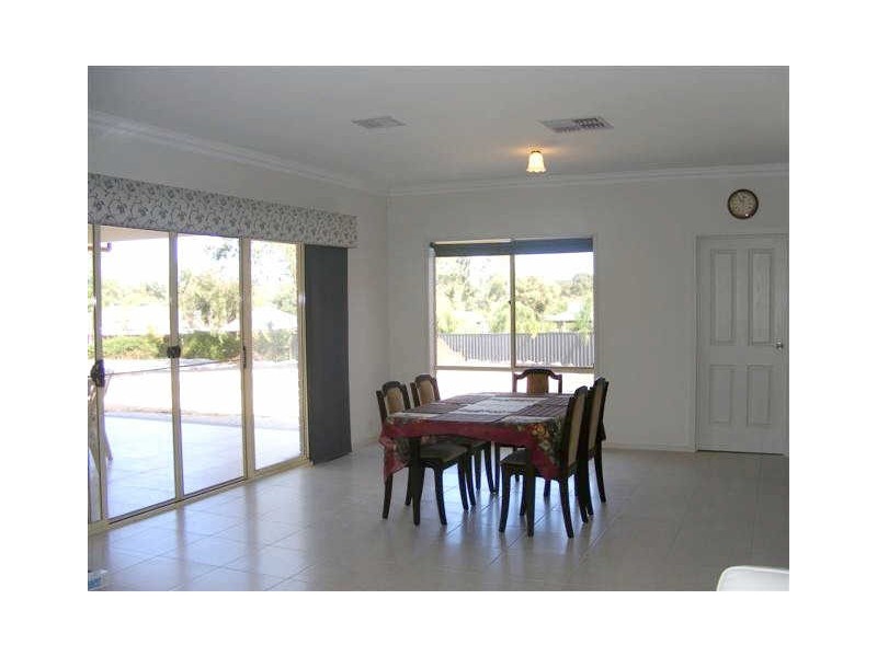 14 PHILLIPS AVENUE, Gawler East SA 5118