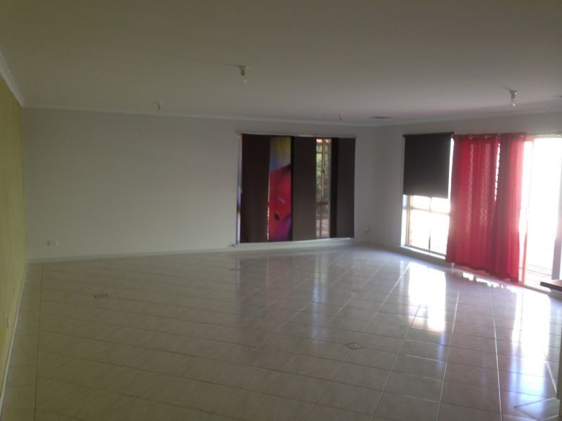 16 Sheriff Street, Gawler South SA 5118