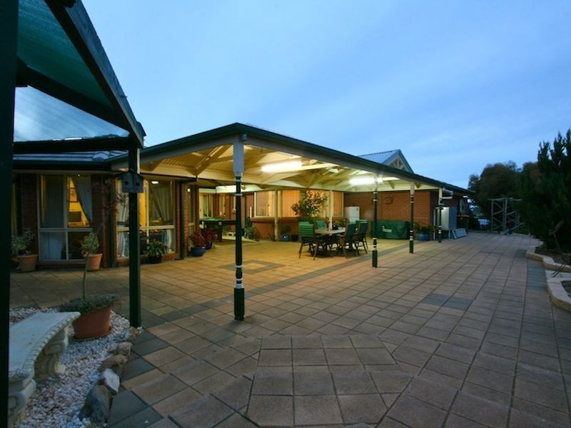 10 PURCELL GROVE, Evanston Park SA 5116