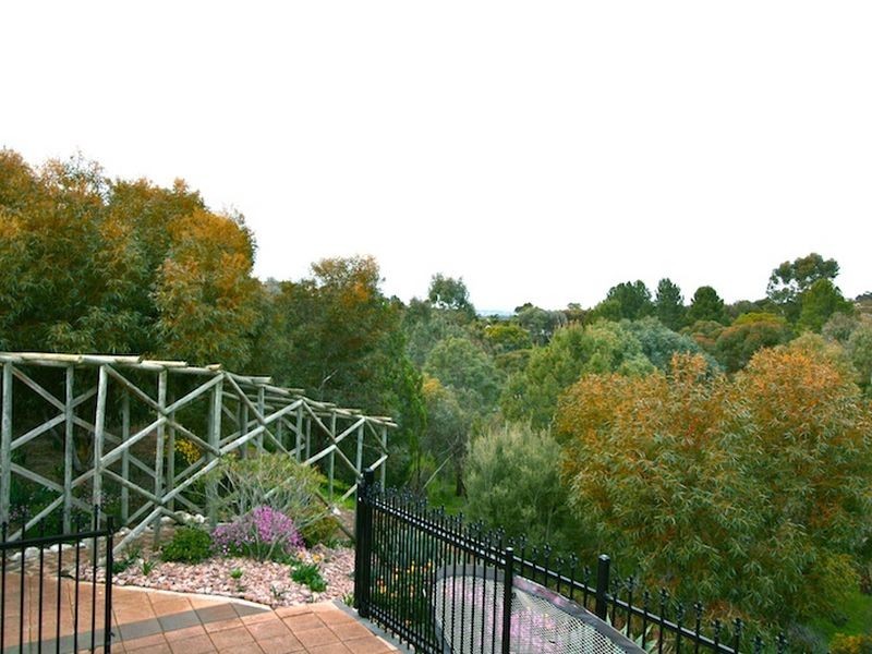 10 PURCELL GROVE, Evanston Park SA 5116