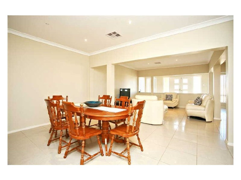 9 HAZEL AVENUE, Angle Vale SA 5117