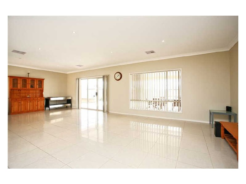 9 HAZEL AVENUE, Angle Vale SA 5117