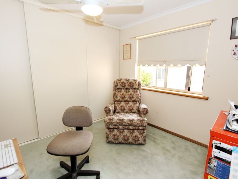 16 Knight Street, Willaston SA 5118