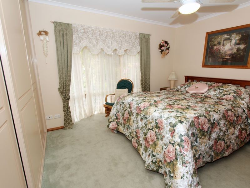 16 Knight Street, Willaston SA 5118