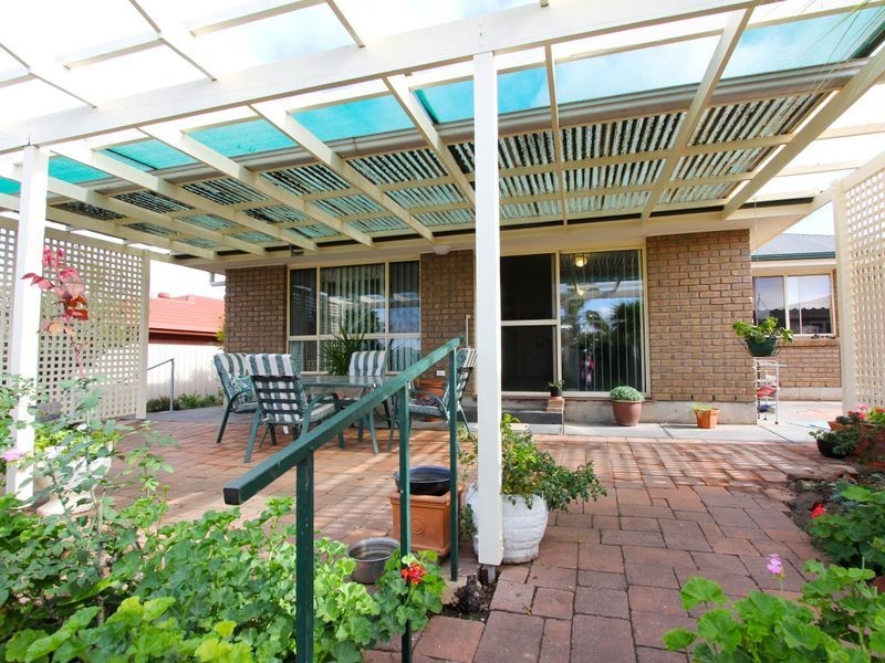 16 Knight Street, Willaston SA 5118