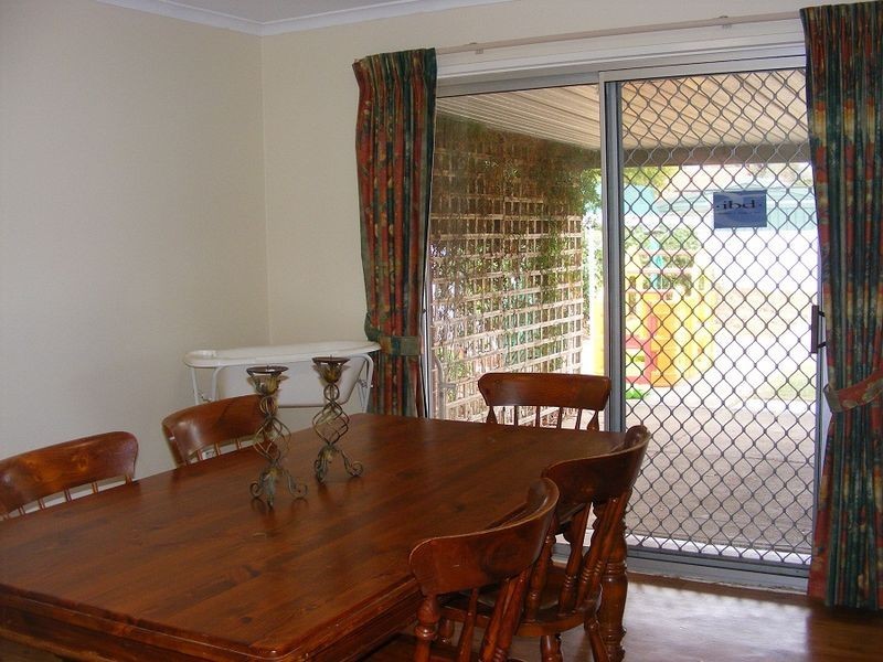 12 GREY CRESCENT, Evanston Gardens SA 5116