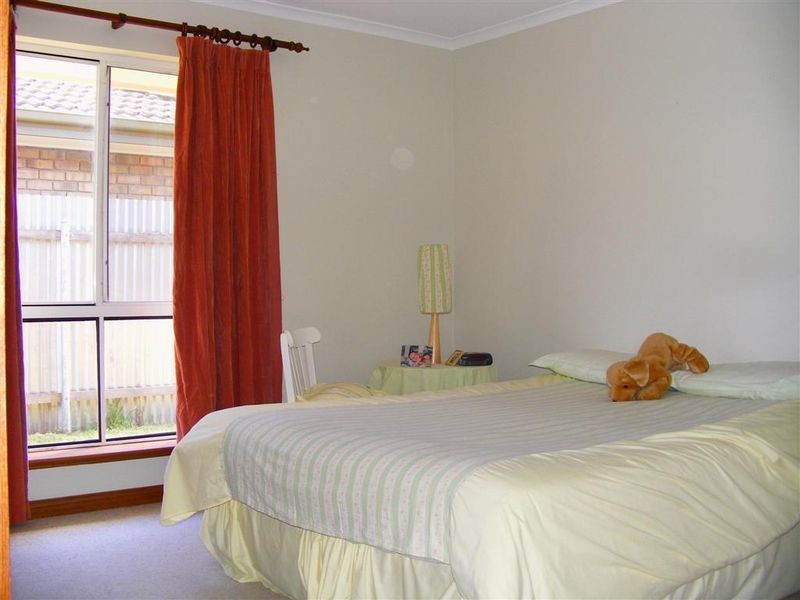 1/25 HOLMES STREET, Willaston SA 5118