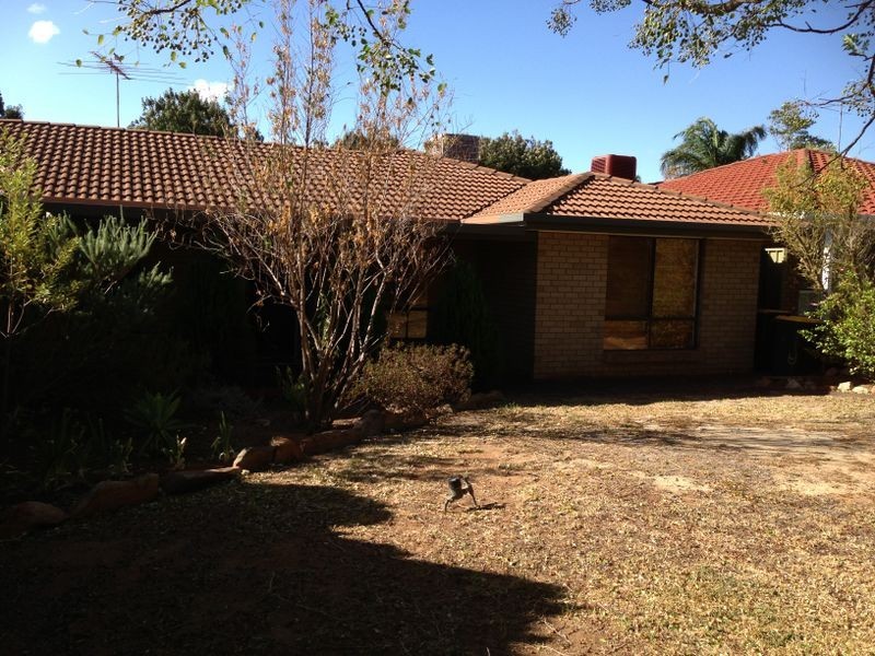 8 St Ives Court, Blakeview SA 5114