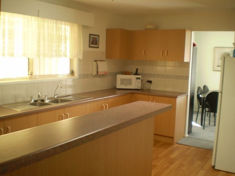 308 GREVILLIEA DRIVE, Hillier SA 5116