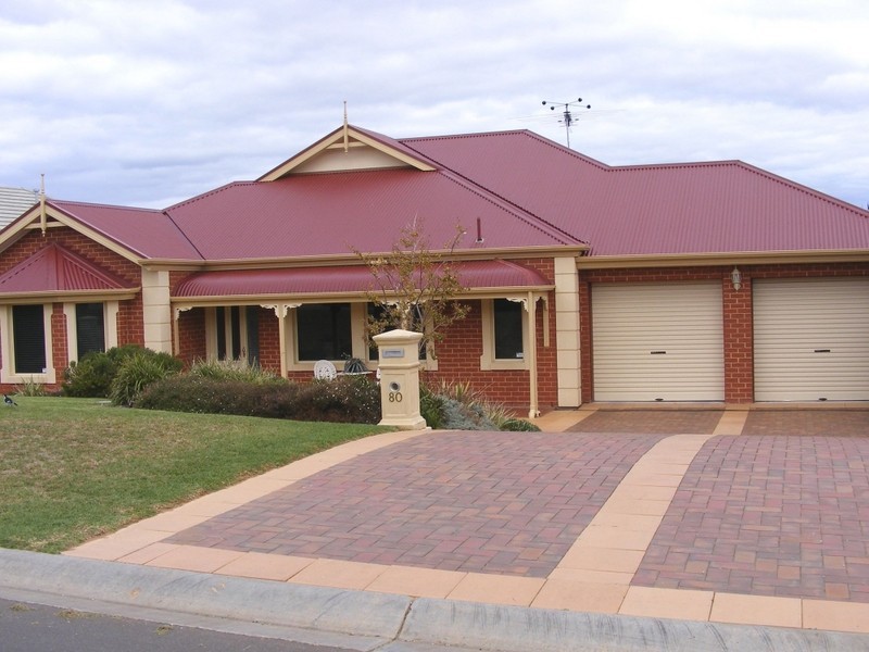80 KINGFISHER DRIVE, Hewett SA 5118