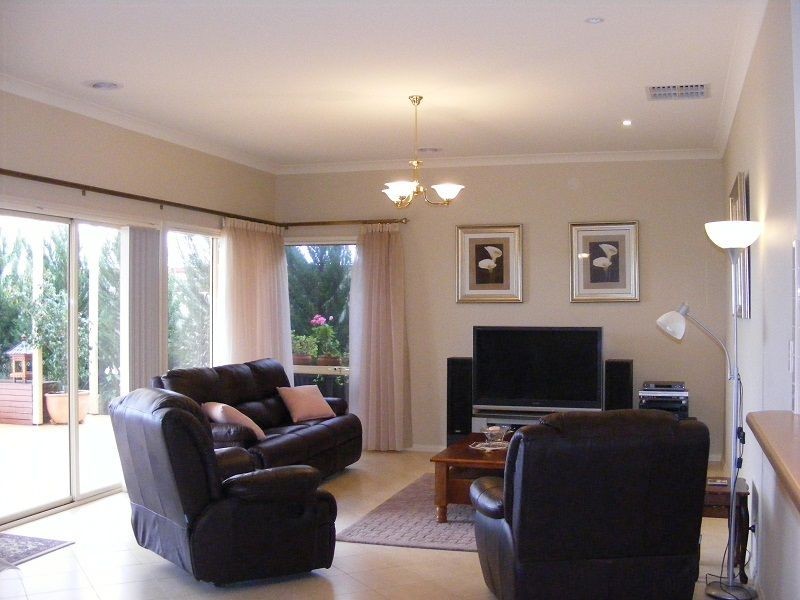 80 KINGFISHER DRIVE, Hewett SA 5118
