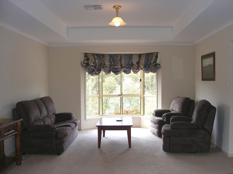 15 RIVERVIEW DRIVE, Hewett SA 5118