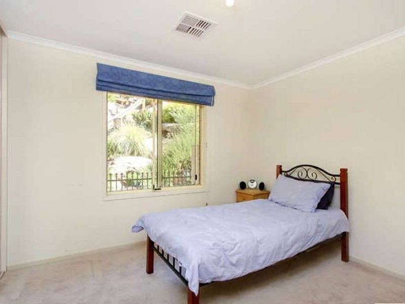 15 RIVERVIEW DRIVE, Hewett SA 5118