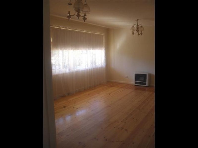 21 Palari Crescent, Munno Para SA 5115