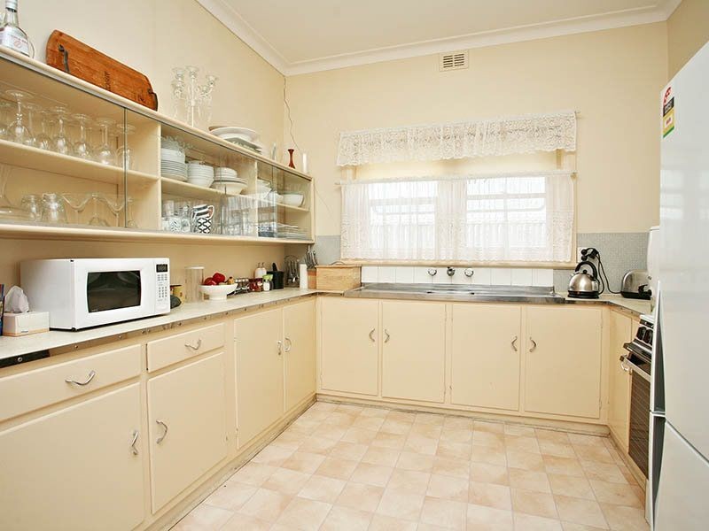 10 SECOND STREET, Gawler South SA 5118