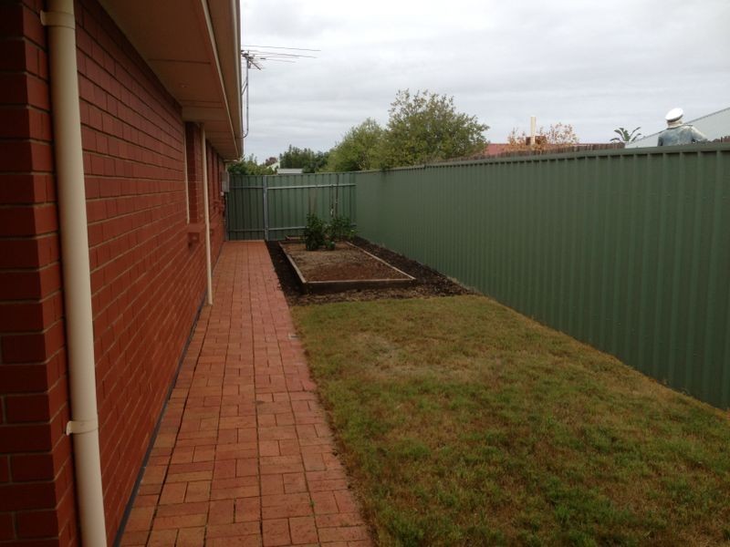 4 Oaklands Circuit, Hewett SA 5118