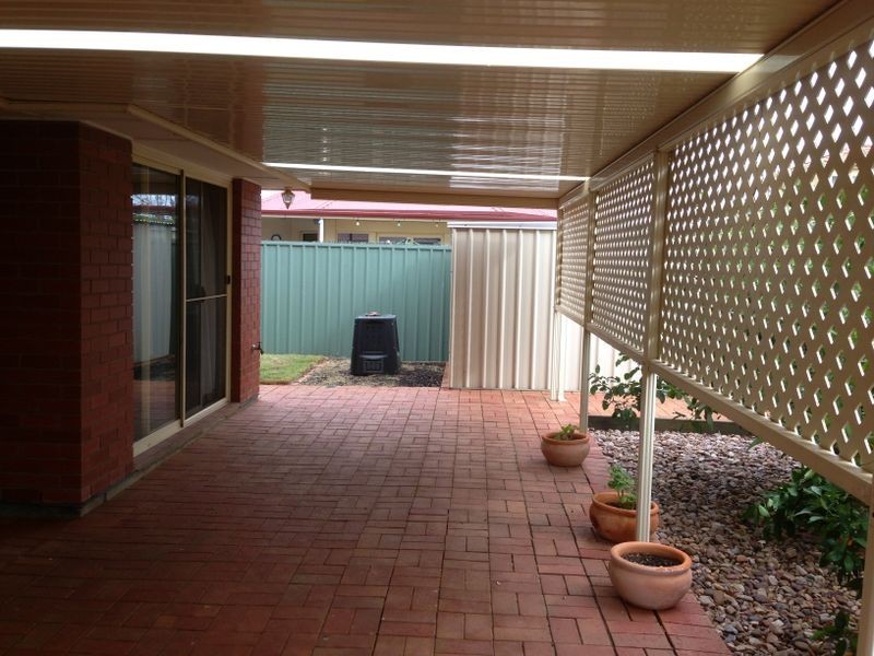 4 Oaklands Circuit, Hewett SA 5118