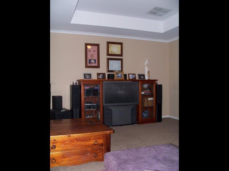 160 PRESIDENT AVENUE, Andrews Farm SA 5114