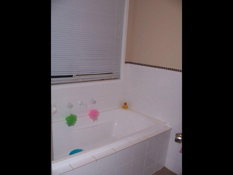 160 PRESIDENT AVENUE, Andrews Farm SA 5114