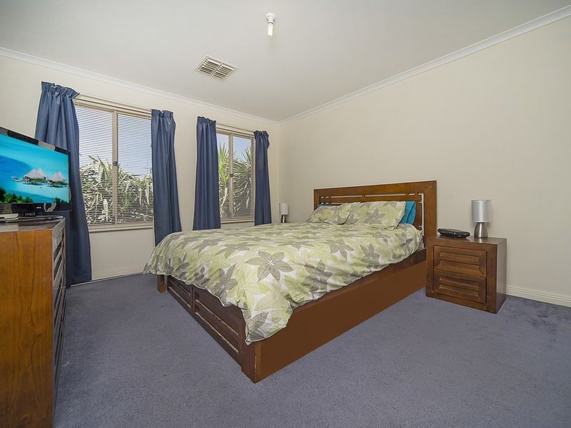 24 Witt Way, Evanston Park SA 5116