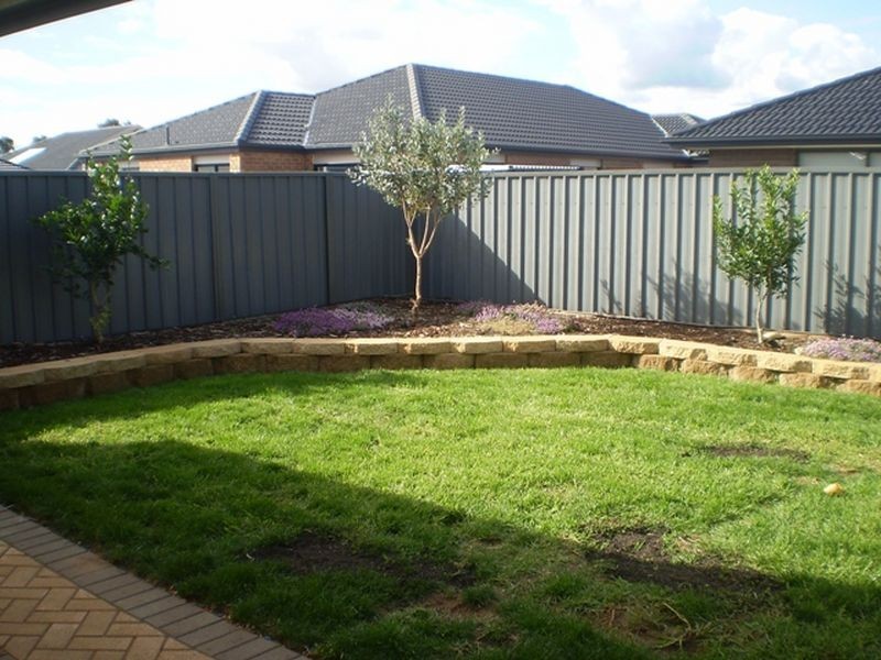 21 LAKESIDE DRIVE, Andrews Farm SA 5114