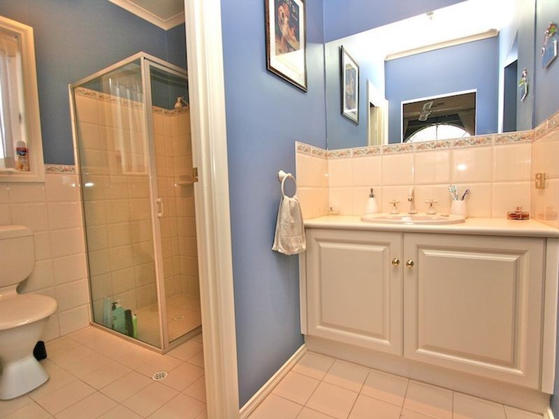 1 GERLACH GROVE, Evanston Park SA 5116